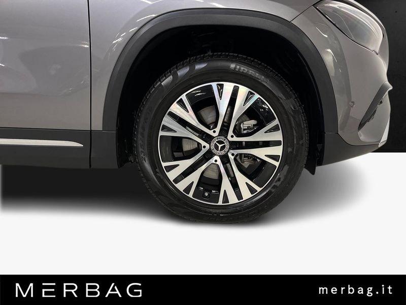 Mercedes-Benz GLA 180 d Automatic Business Extra