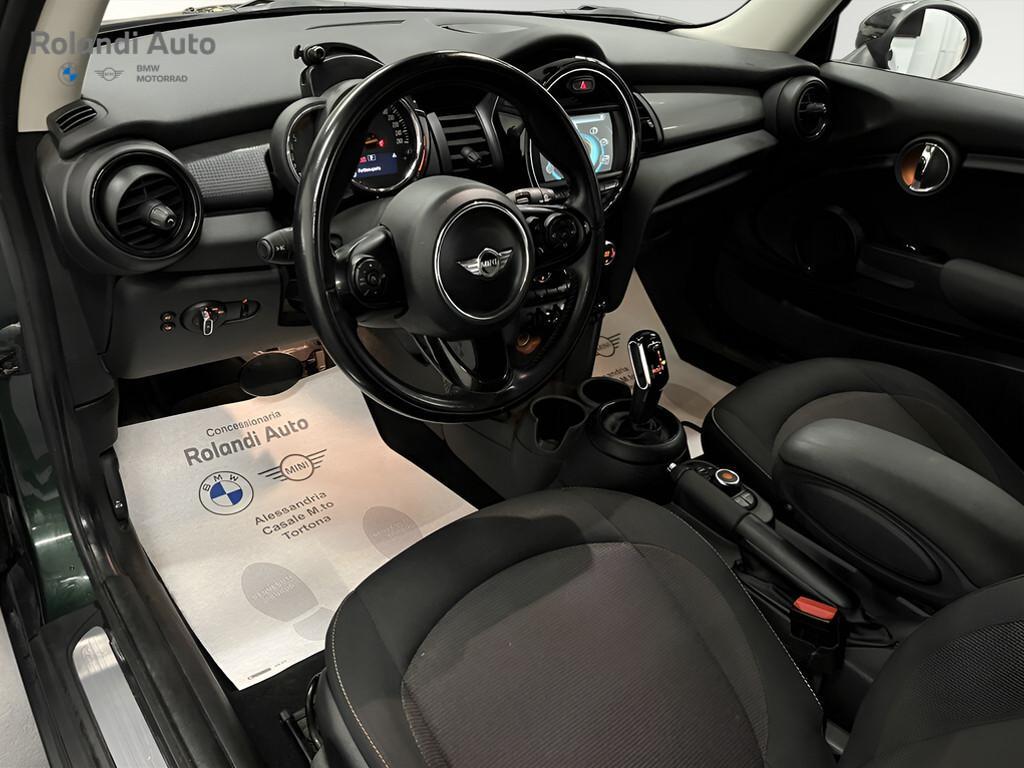 Mini Cooper D 1.5 D Cooper D DCT