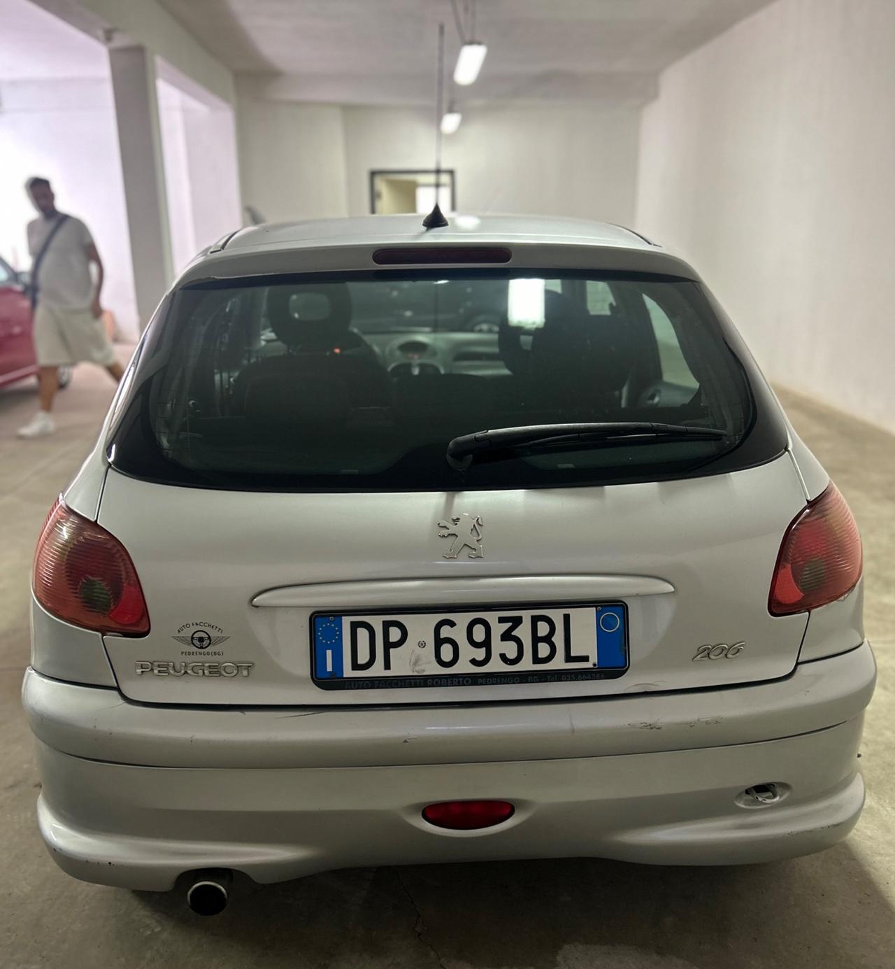 Peugeot 206 1.4 5p. Enfant Terrible