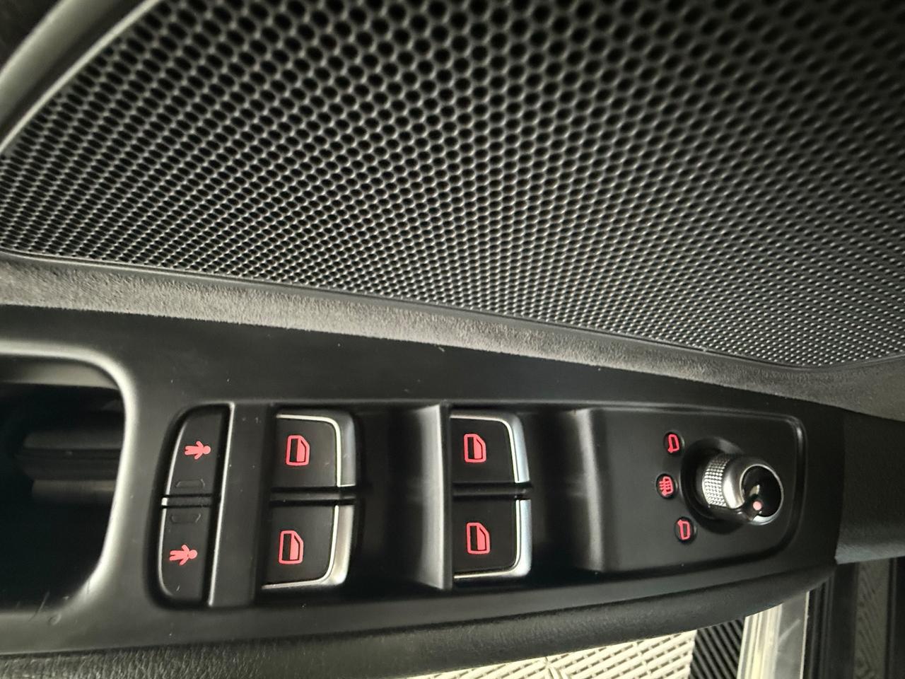 Audi A8 3.0 TDI 250 CV clean diesel quattro tiptronic