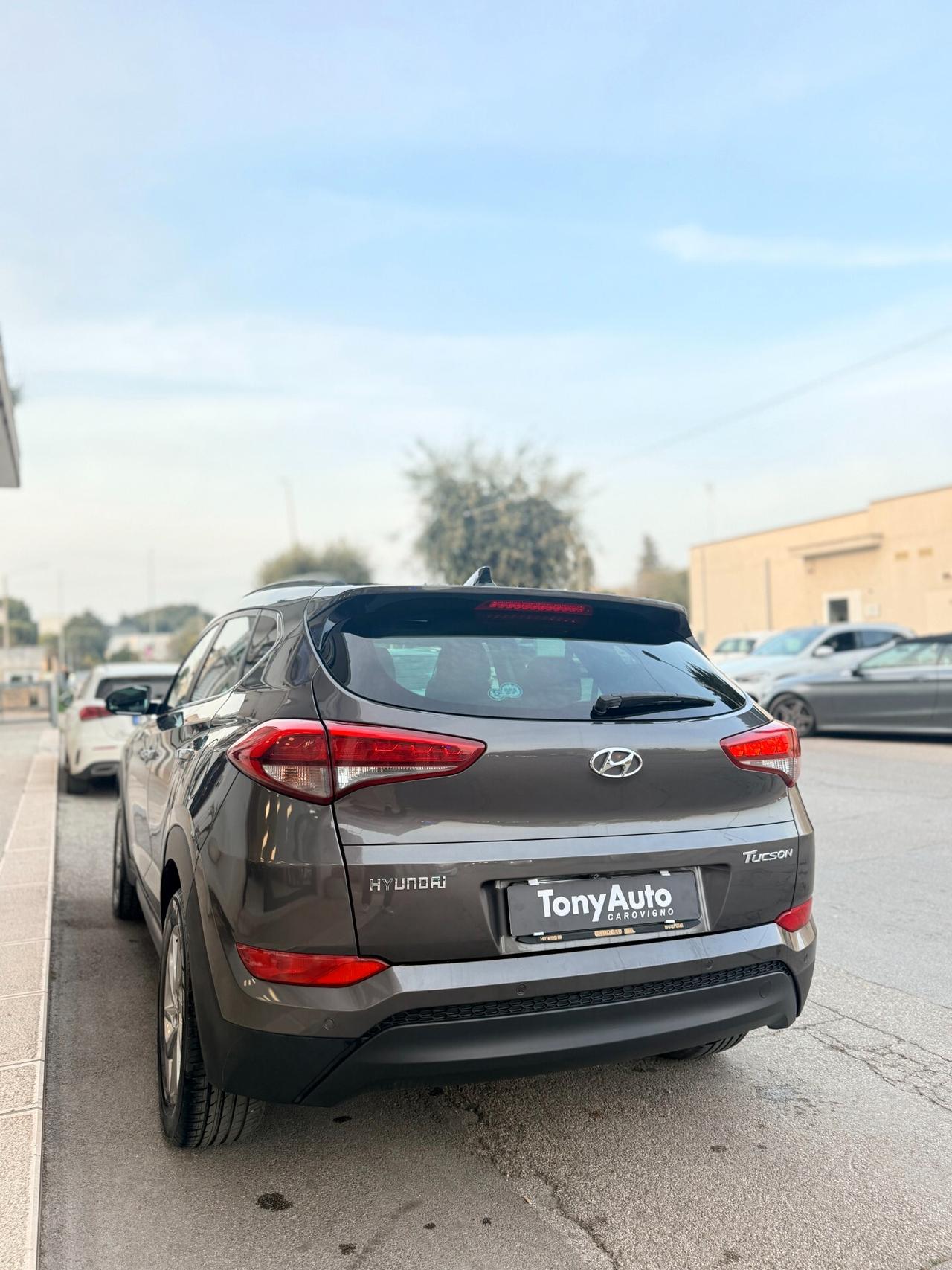 Hyundai Tucson 1.7 CRDi XPossibleTETTO APRIBILE,TELECAMERA,NAVI,ANDROID AUTO,BLUETOOTH,FULL LED,PELLE