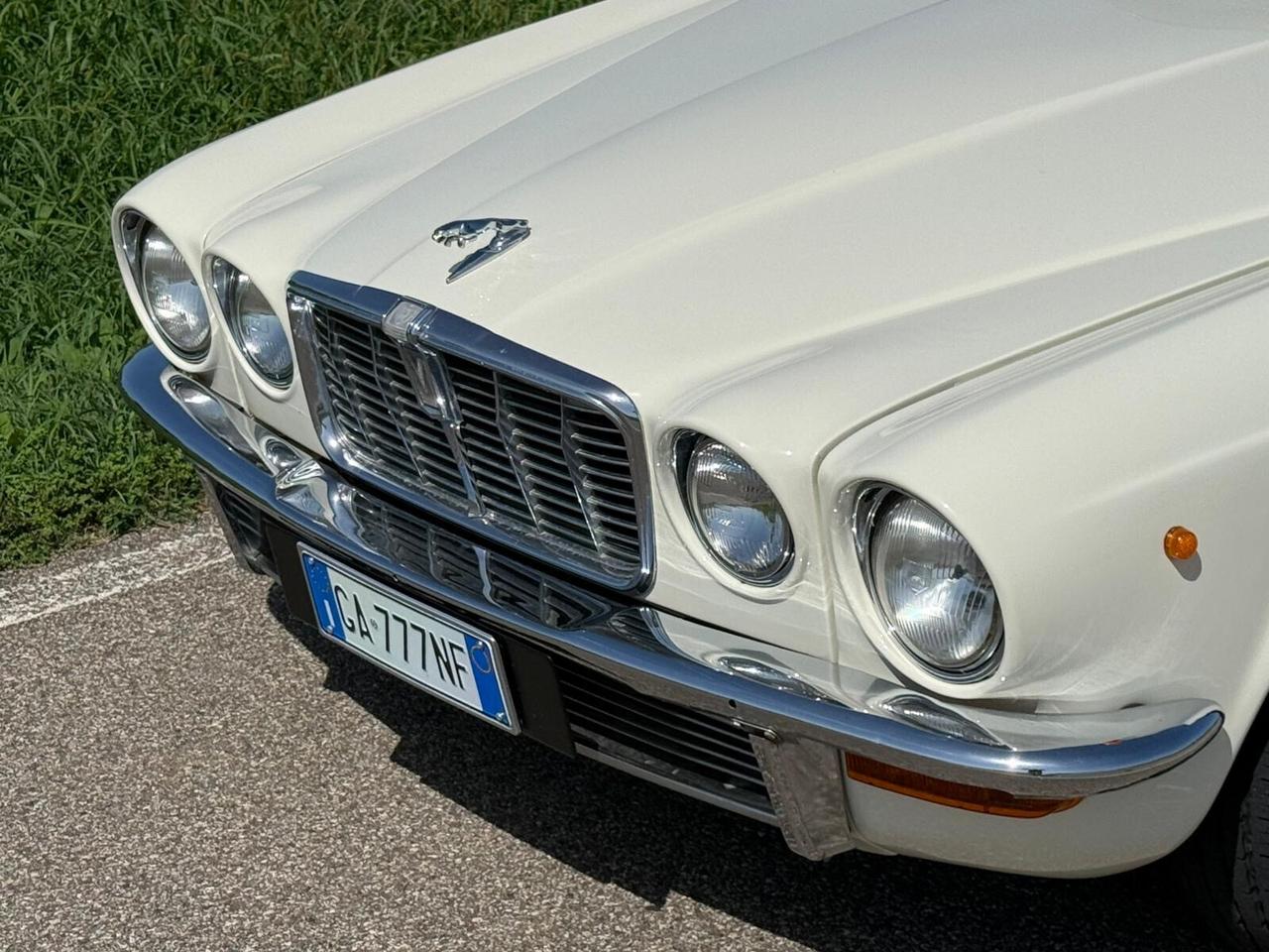 Jaguar XJ12 5.3 ASI iniection