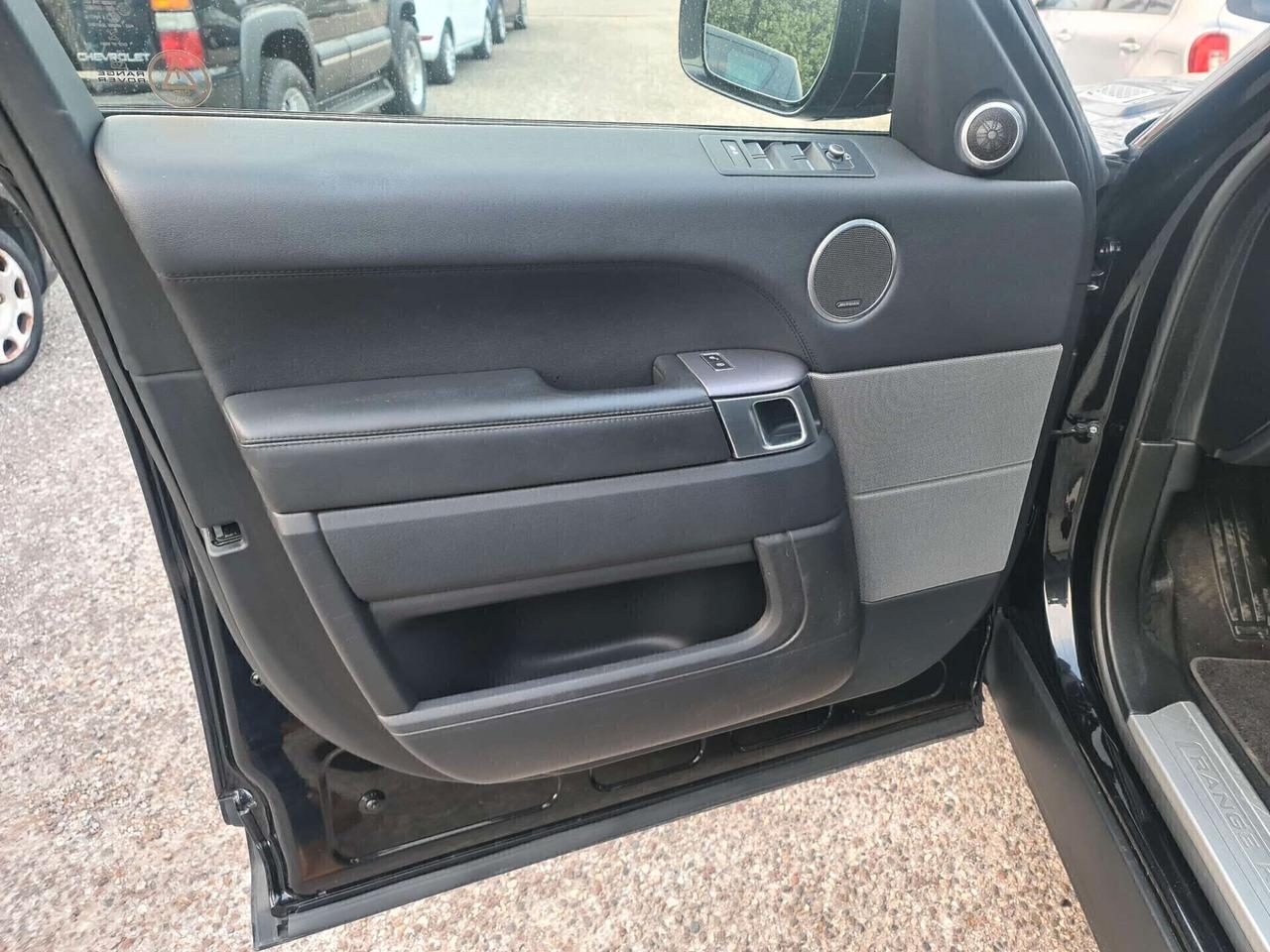 Land Rover Range Sport 3.0 TDV6 HSE Dynamic