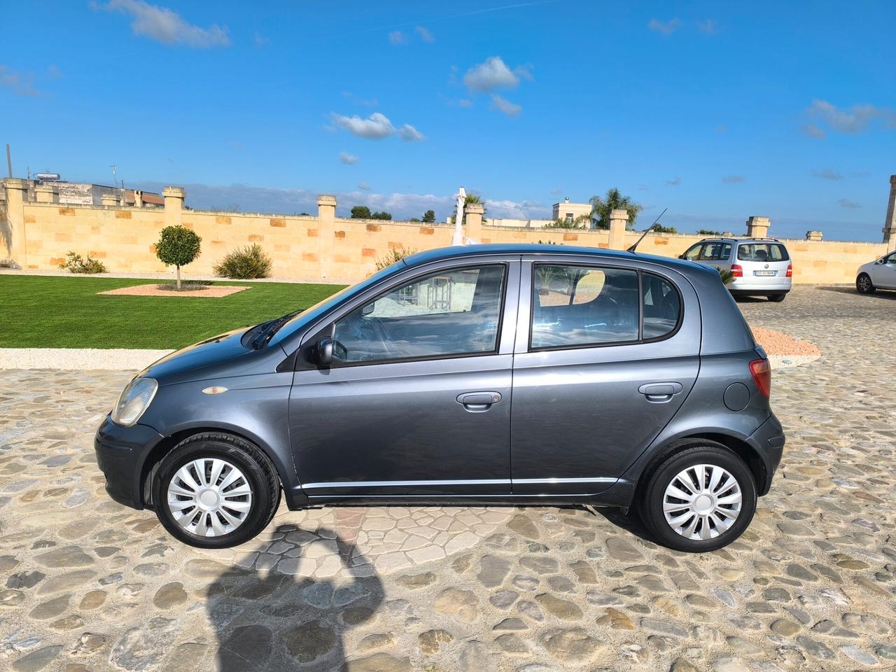 Toyota Yaris 1.0 5 porte perfetta