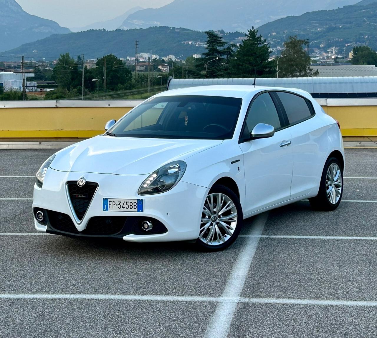 Alfa Romeo Giulietta JTDm Super 2018 Neopatentati