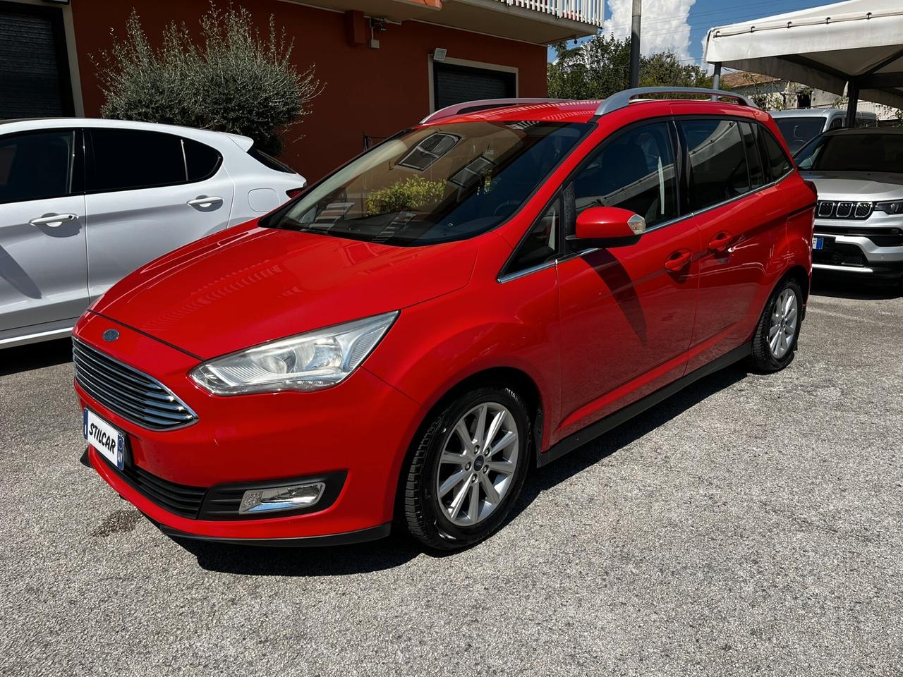 Ford C-Max Grand 7 1.5 tdci 120cv Titanium 7 posti