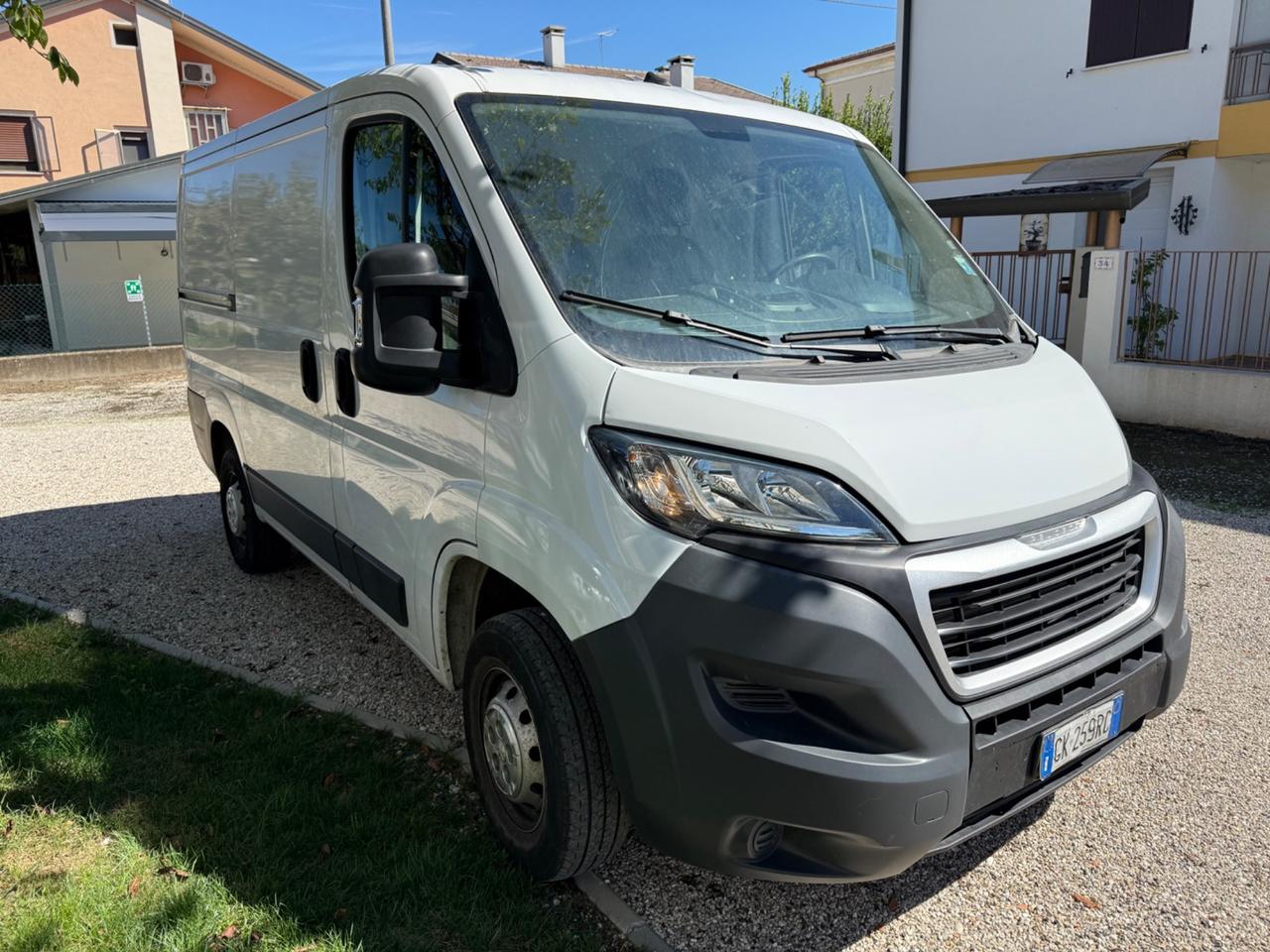 Peugeot Boxer 330 2.2 BlueHDi 120 S&S PM-TN Furgone