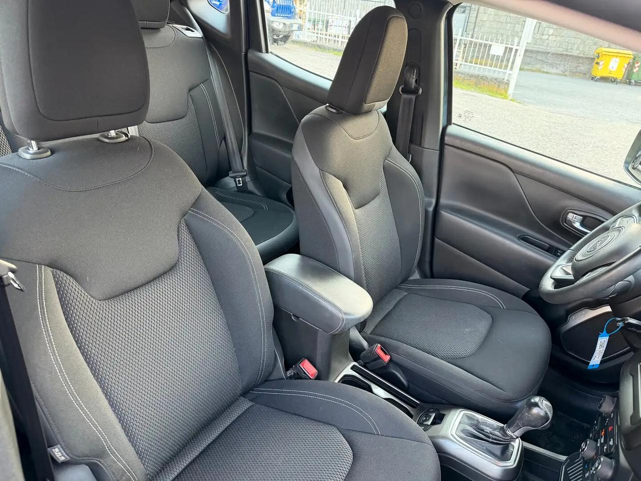 Jeep Renegade 1.3 T4 DDCT Limited