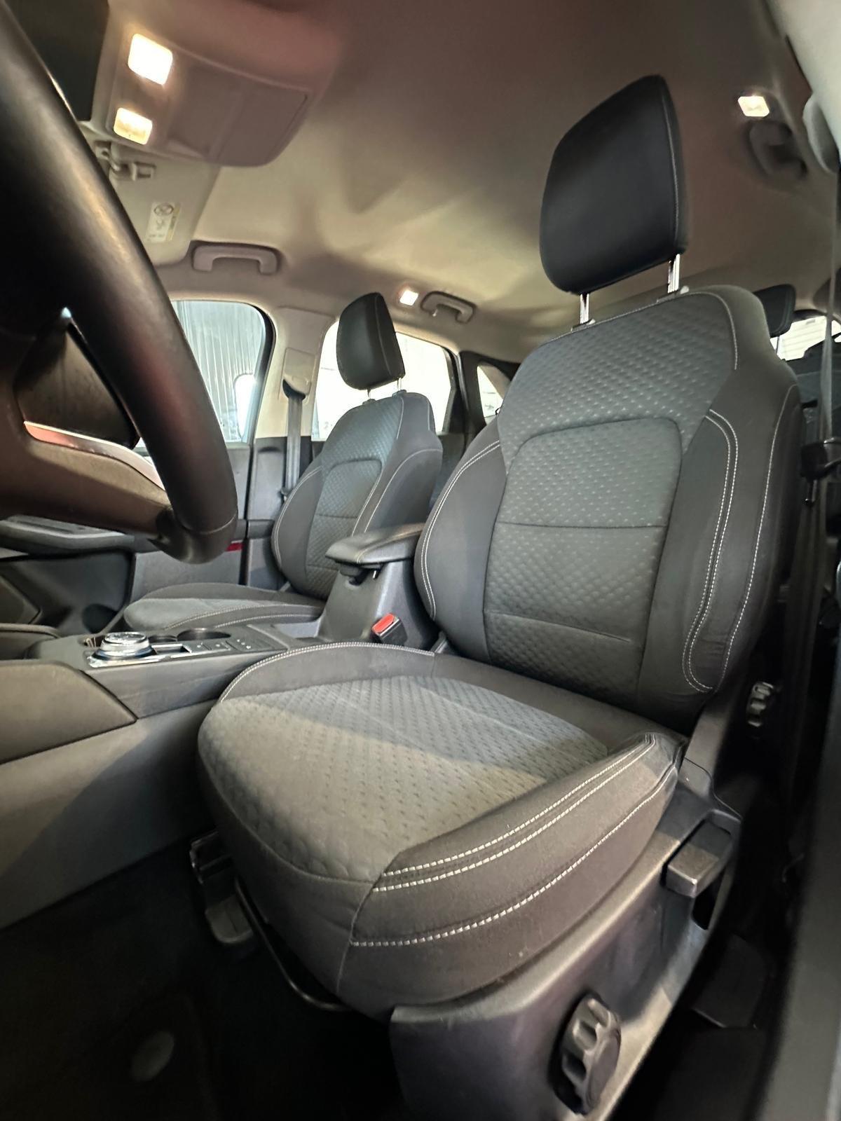 Ford Kuga 1.5 EcoBlue 120 CV aut. 2WD Titanium Business