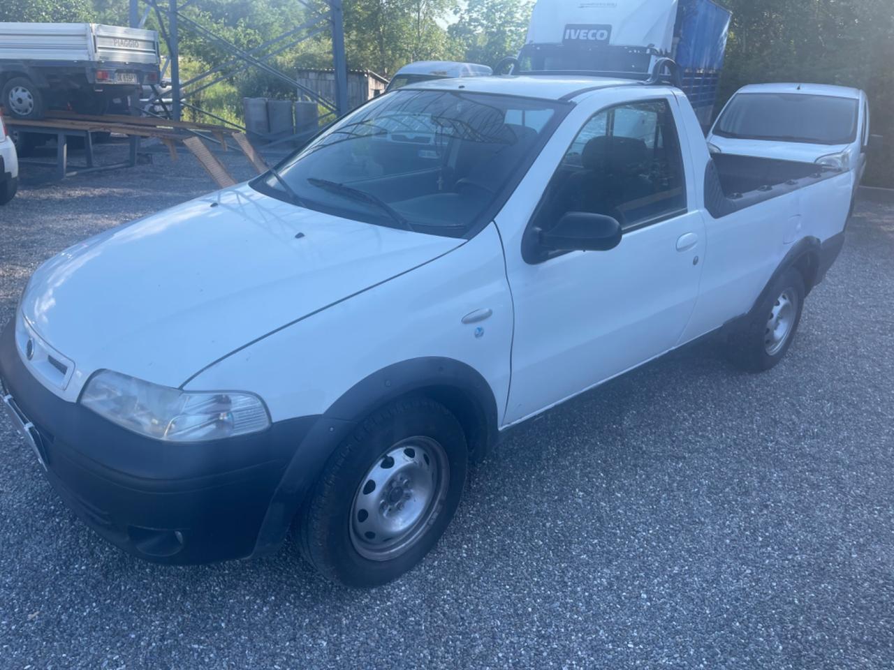 Fiat strada