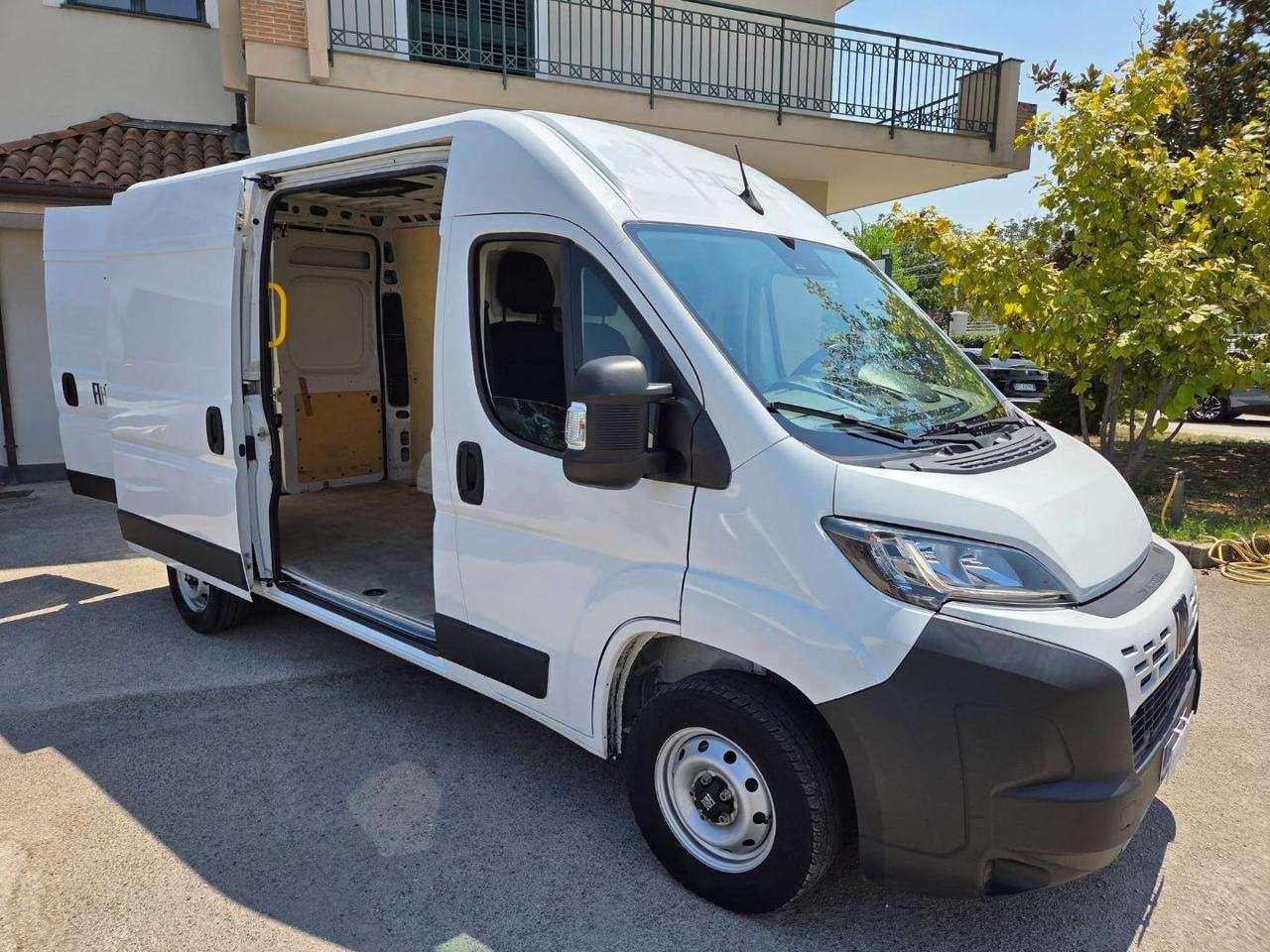 Fiat Ducato 35 2.2 Mjt 140CV LH2 Furgone
