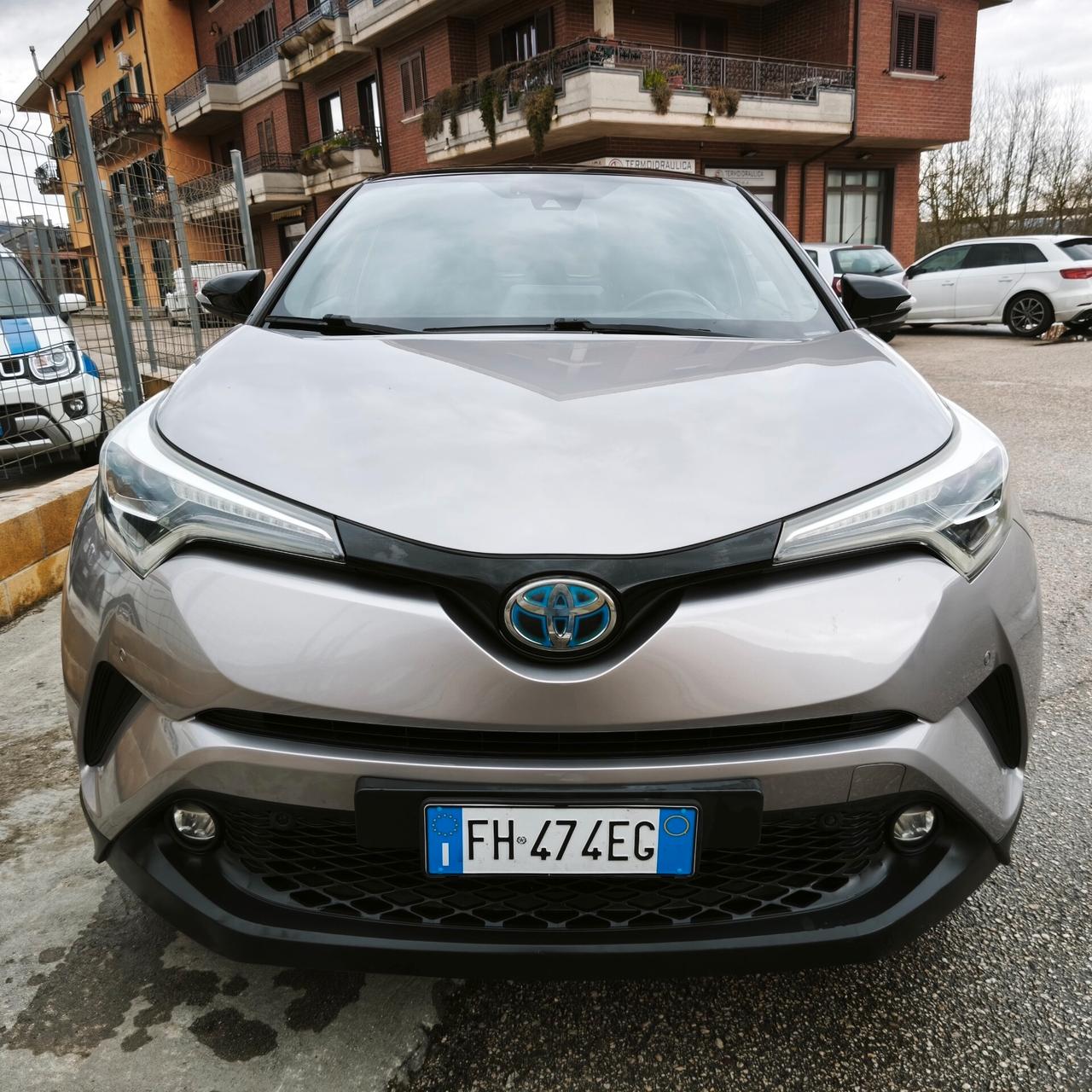 Toyota C-HR 1.8 Hybrid E-CVT Style