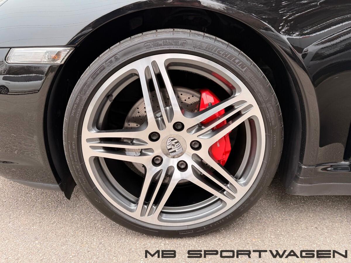 Porsche 911 Carrera 4S Cabriolet