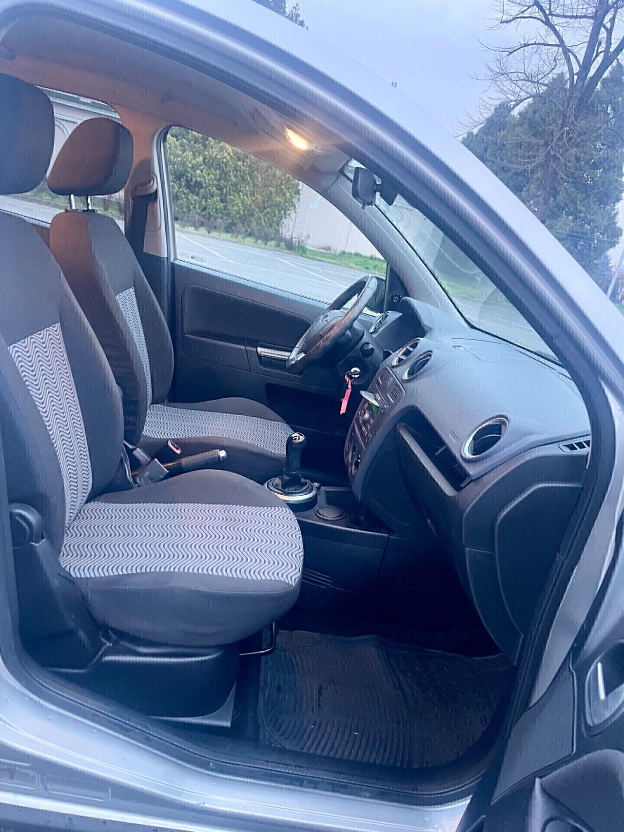 Ford Fusion Fusion 1.4 16V 5p. AUTOMATICO