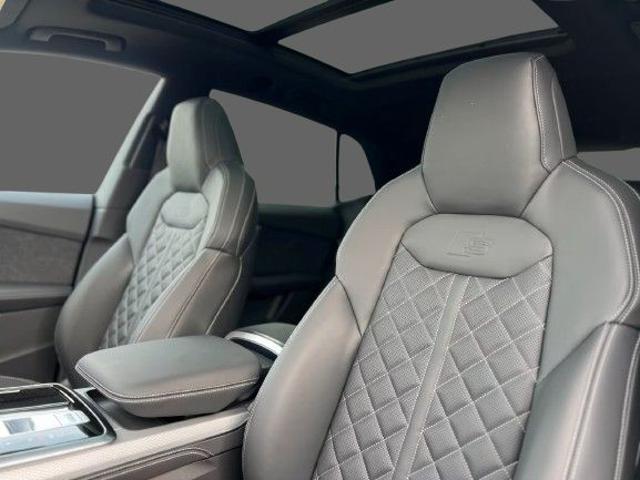 AUDI SQ8 SUV TFSI quattro tiptronic sport attitude