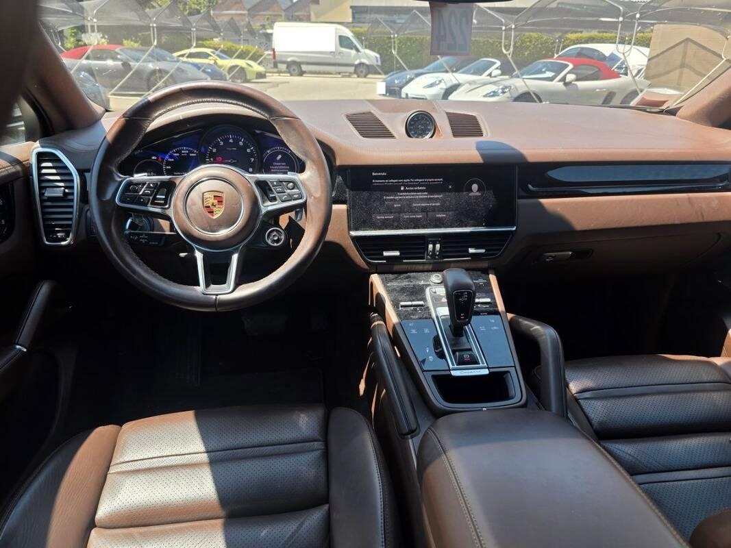 Porsche Cayenne COUPE 3.0 340CV CERCHI DA 22