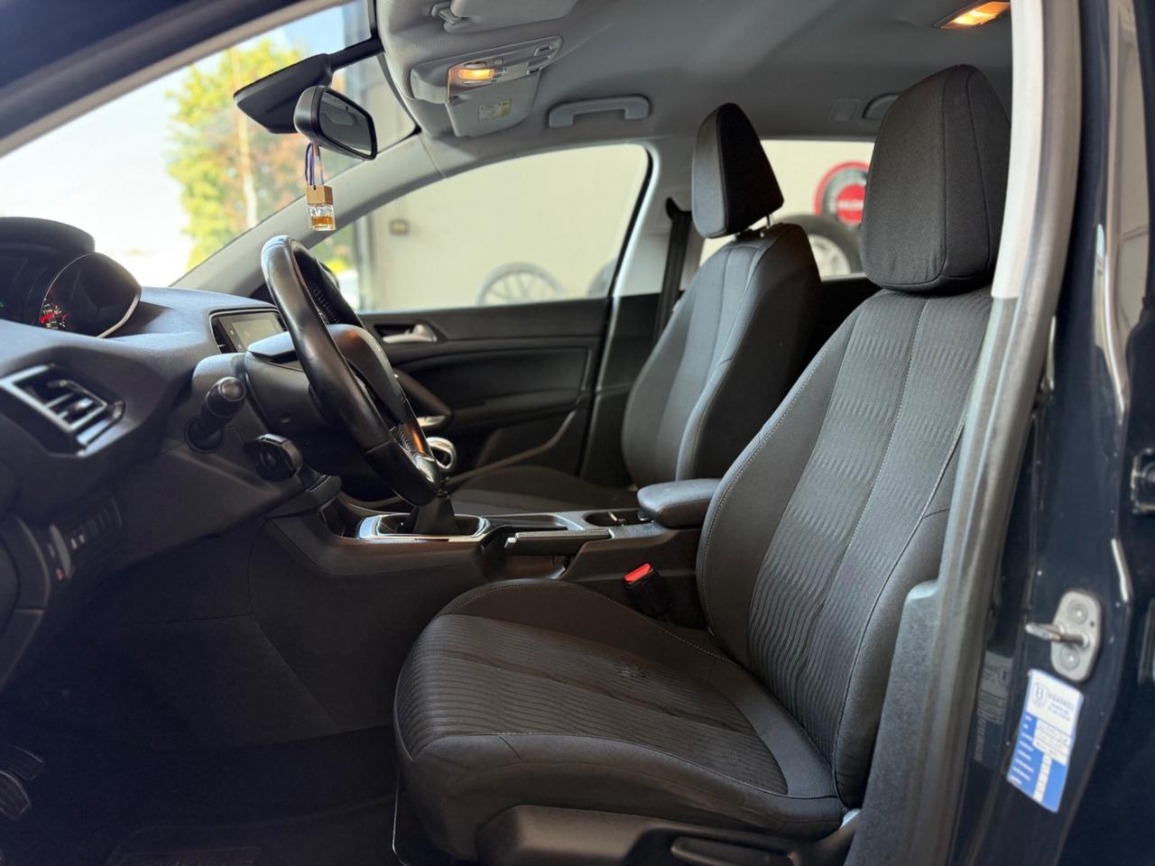 Peugeot 308 BlueHDi 120 S&S SW Business