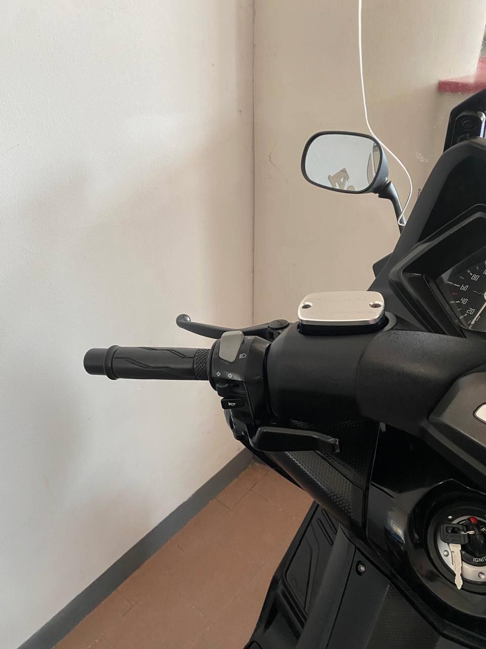Yamaha TMAX 530