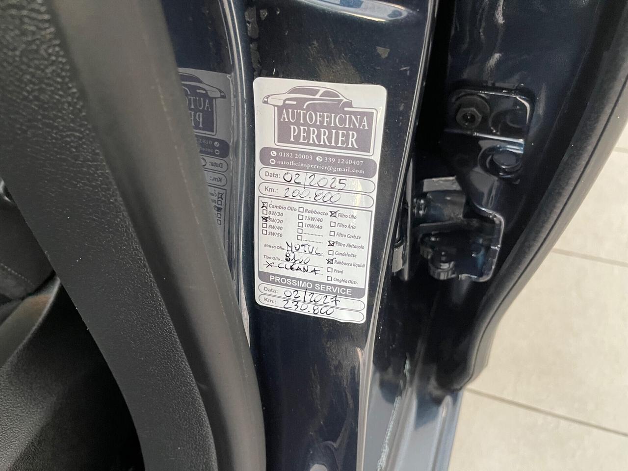 Volkswagen Golf 6 2.0 TDI 140CV Highline