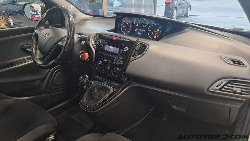 Lancia Ypsilon Ypsilon 1.2 69 CV 5 porte S&S Platinum