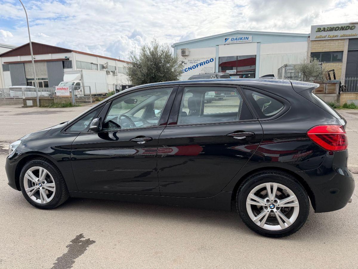 BMW - Serie 2 - 218d Active Tourer Advantage