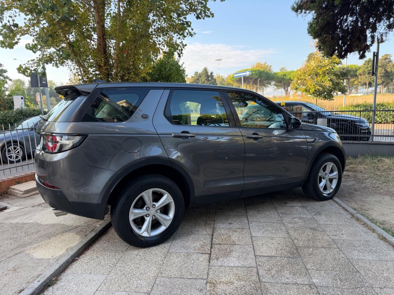 Land Rover Discovery Sport 2.0 TD4 150 CV Pure