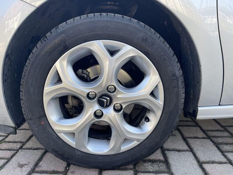 Citroën C3 1.2 puretech Exclusive 82cv E6