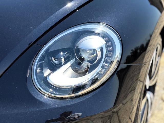 VOLKSWAGEN Maggiolino Cabrio 2.0 TDI DSG R-Line