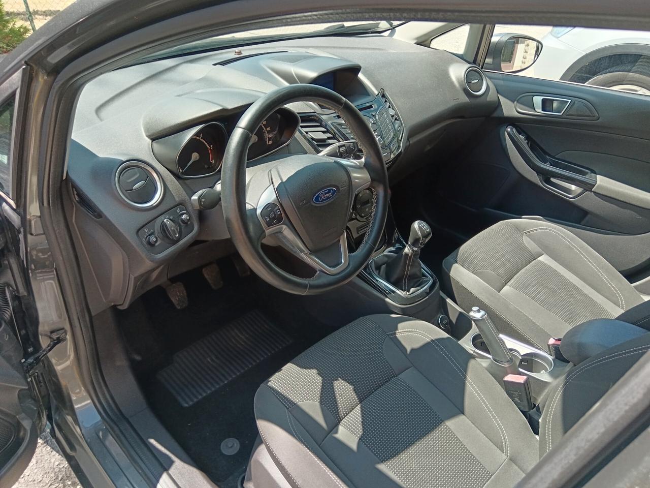 Ford Fiesta 1.5 TDCi 75CV TITANIUM NUOVISSIMA