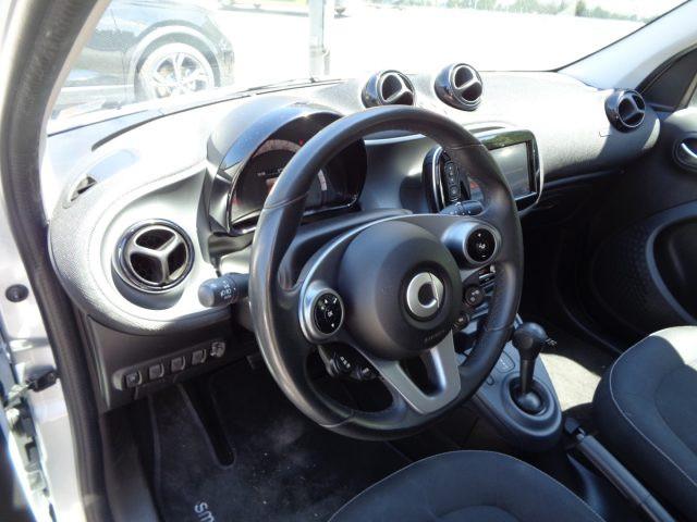 SMART ForFour 1000 PASSION 52KW AUTOM CAM NAV CERCHI ITALIA