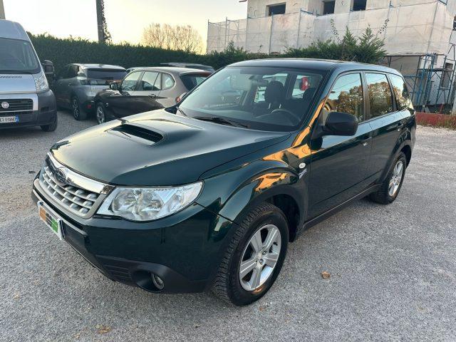 SUBARU Forester Gancio traino! 4X4 2.0D XS Trend