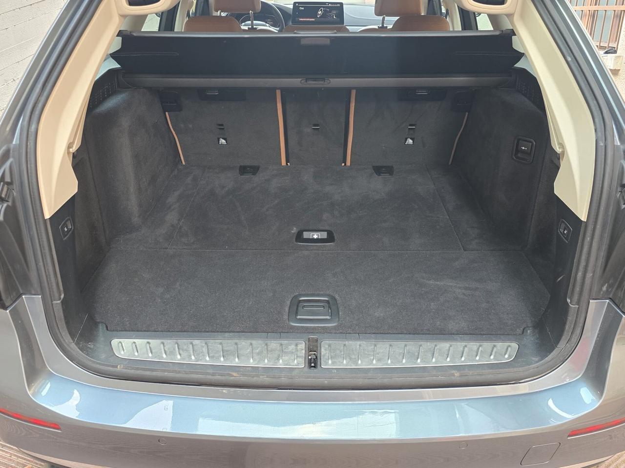 Bmw 520 520d 48V xDrive Touring Luxury - Automatica - Unico proprietario