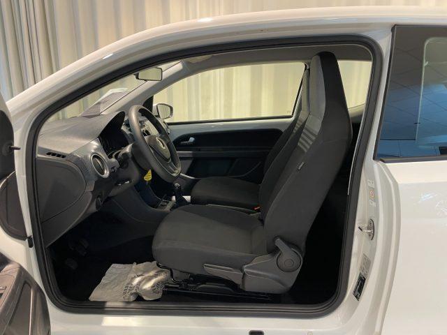 VOLKSWAGEN up! 1.0 move up! **NEOPATENTATI** 3P DAB+ Clima