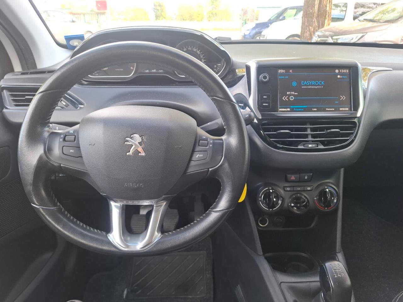 Peugeot 208 BlueHDi 75 5 porte Allure