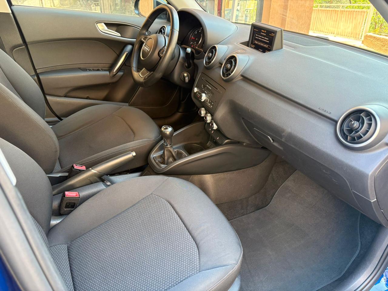 Audi A1 SPB 1.6 TDI S line edition