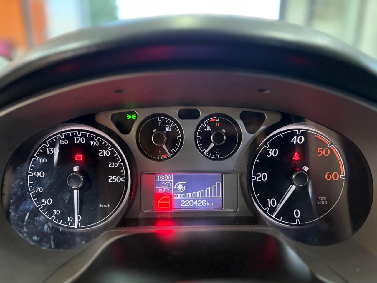 Lancia Delta 1.6 MJT DPF Platino PERMUTE E E FINANZIAMENTI