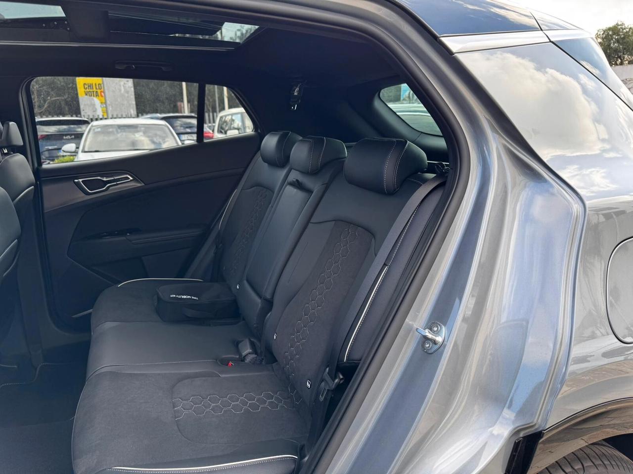 KIA SPORTAGE 1.6 DIESEL GTLINE 800 KM AZIENDALE