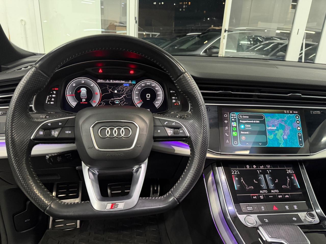 Audi Q8 50 TDI 286 CV quattro S-line FINANZIABILE