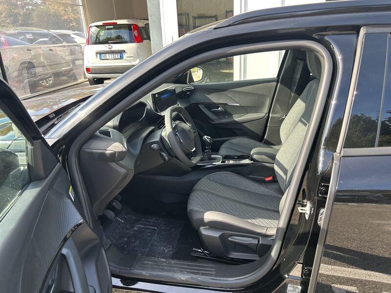 Peugeot 2008 II 2023 1.2 puretech Allure s&s 100cv