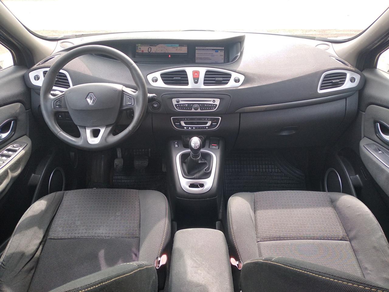 Renault Scenic Scénic X-Mod 1.5 dCi 110CV Luxe