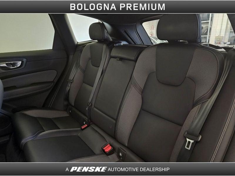 Volvo XC60 XC60 B4 (d) automatico Plus Bright