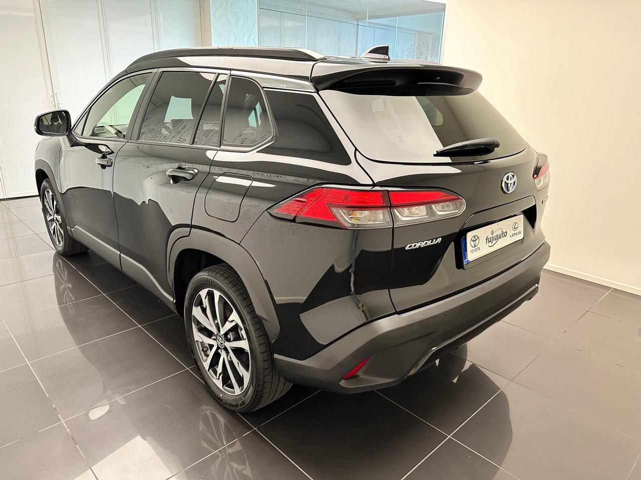 Toyota Corolla Cross 1.8h Trend 2wd 140cv e-cvt