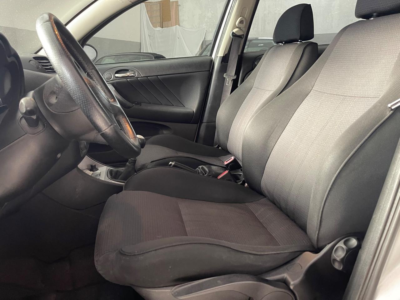 Alfa Romeo 147 1.9 JTD (120) 5 porte Murphy&Nye