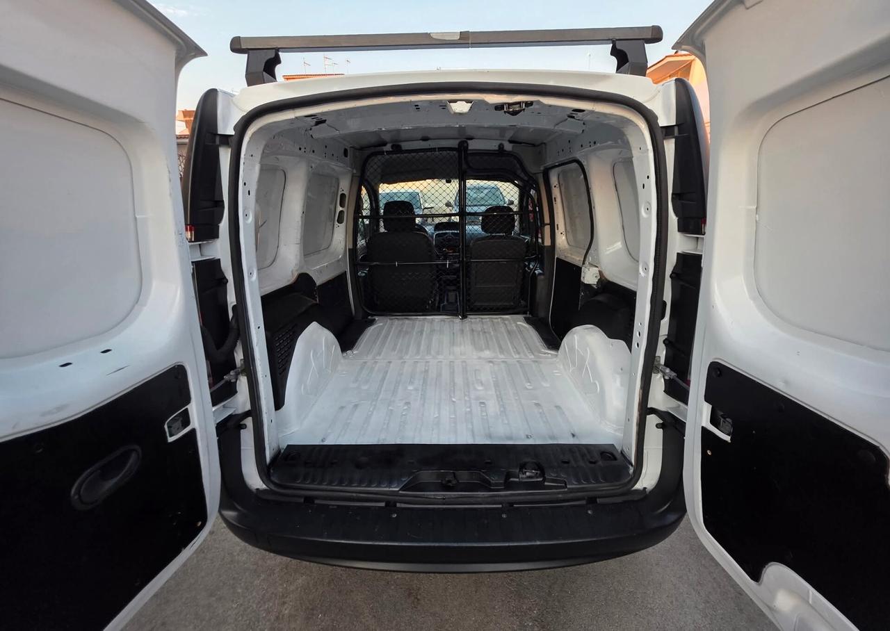 Renault Kangoo 1.5 dCi 75CV