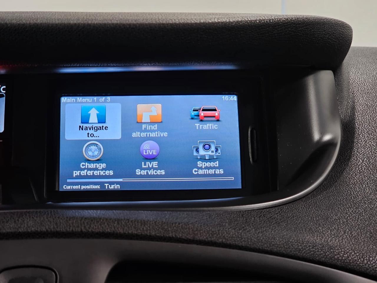 Renault Scenic Scénic XMod dCi 110 CV EDC Bose