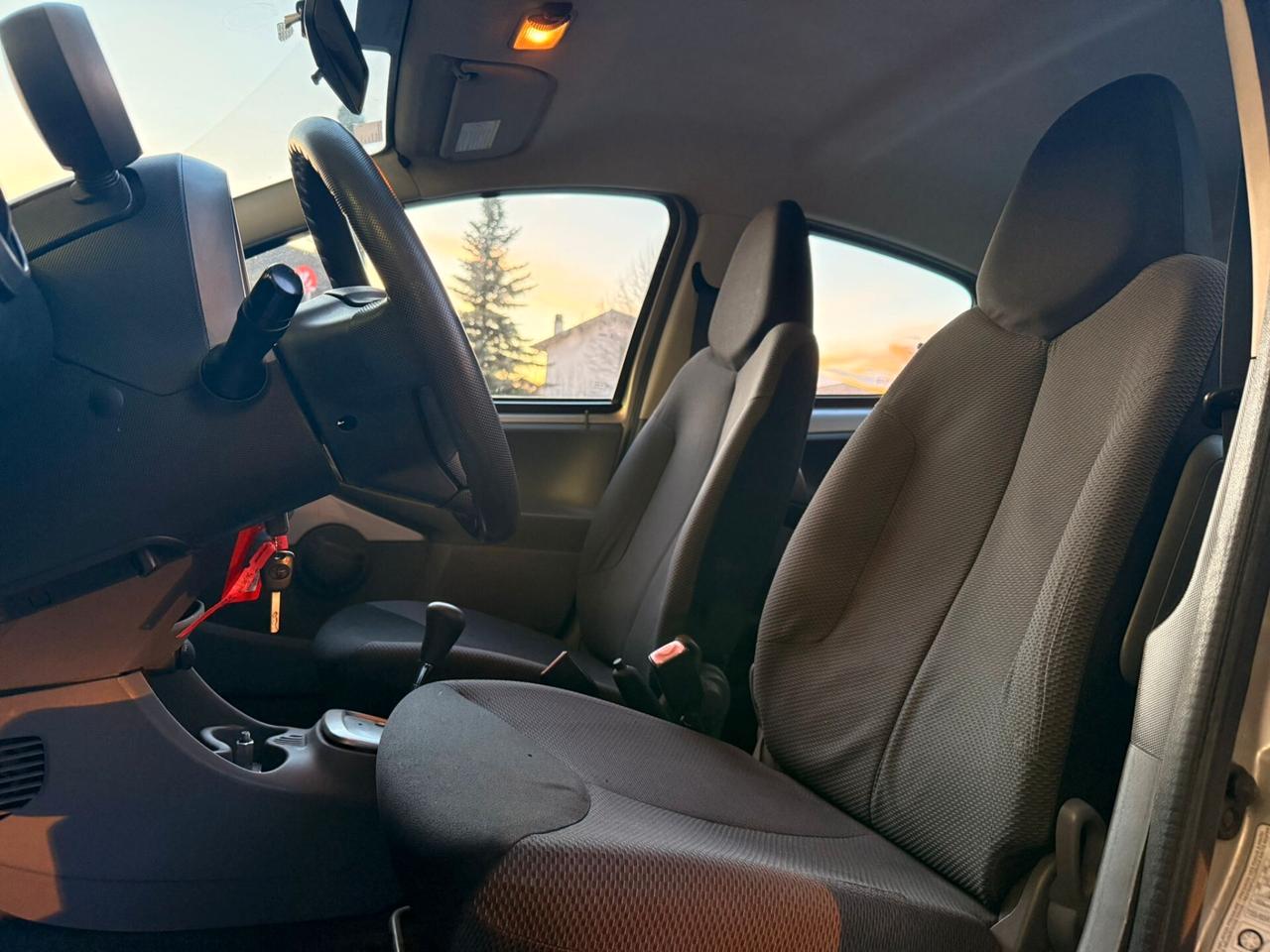 Toyota Aygo 1.0 12V VVT-i 5 porte Sol GPL