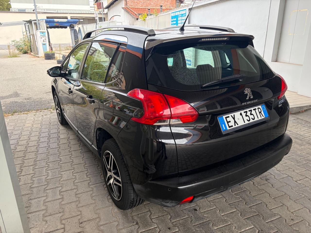 Peugeot 2008 1.6 e-HDi 92 CV Stop&Start Allure