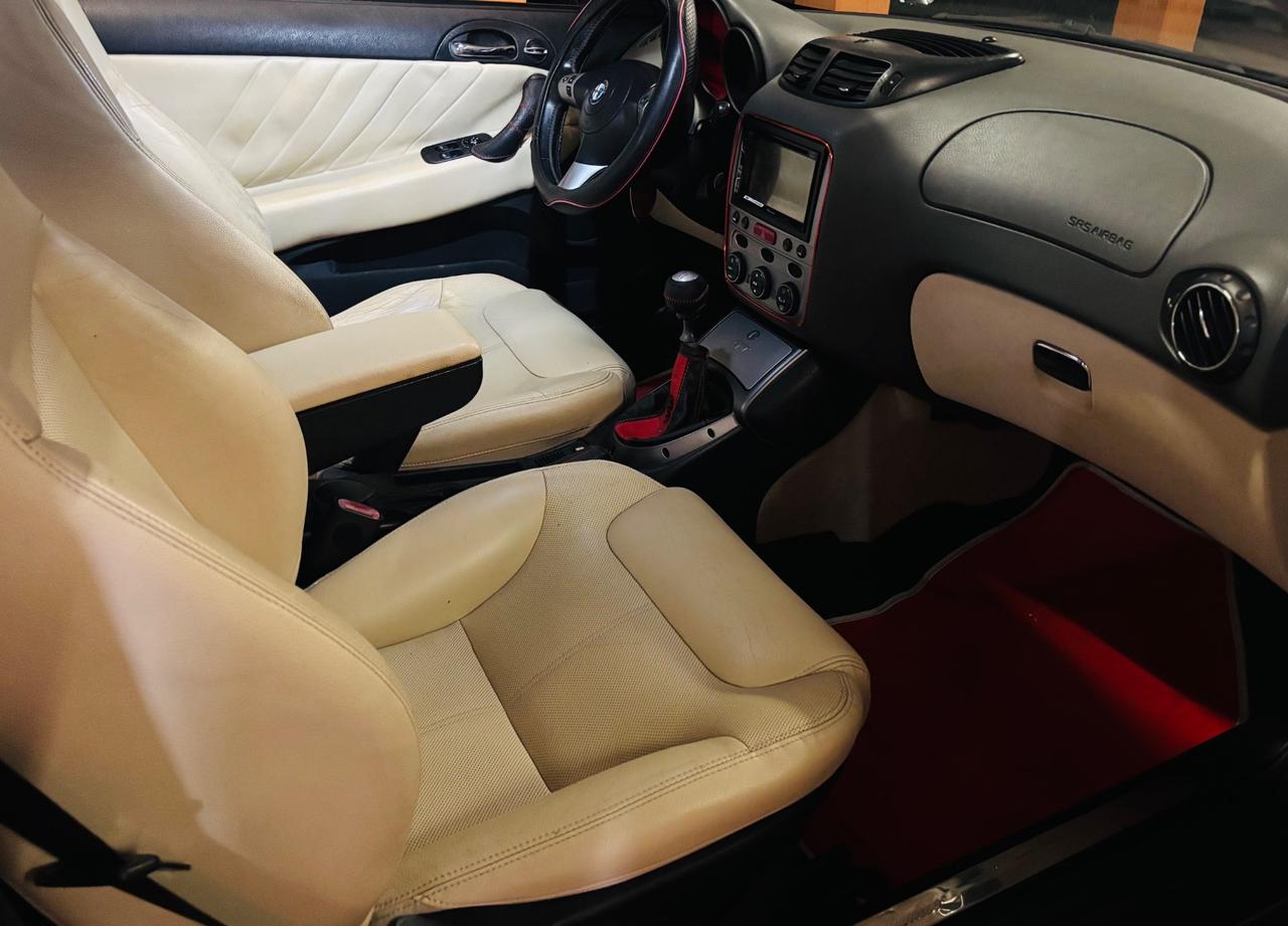 Alfa Romeo GT 1.9 MJT 16V Distinctive
