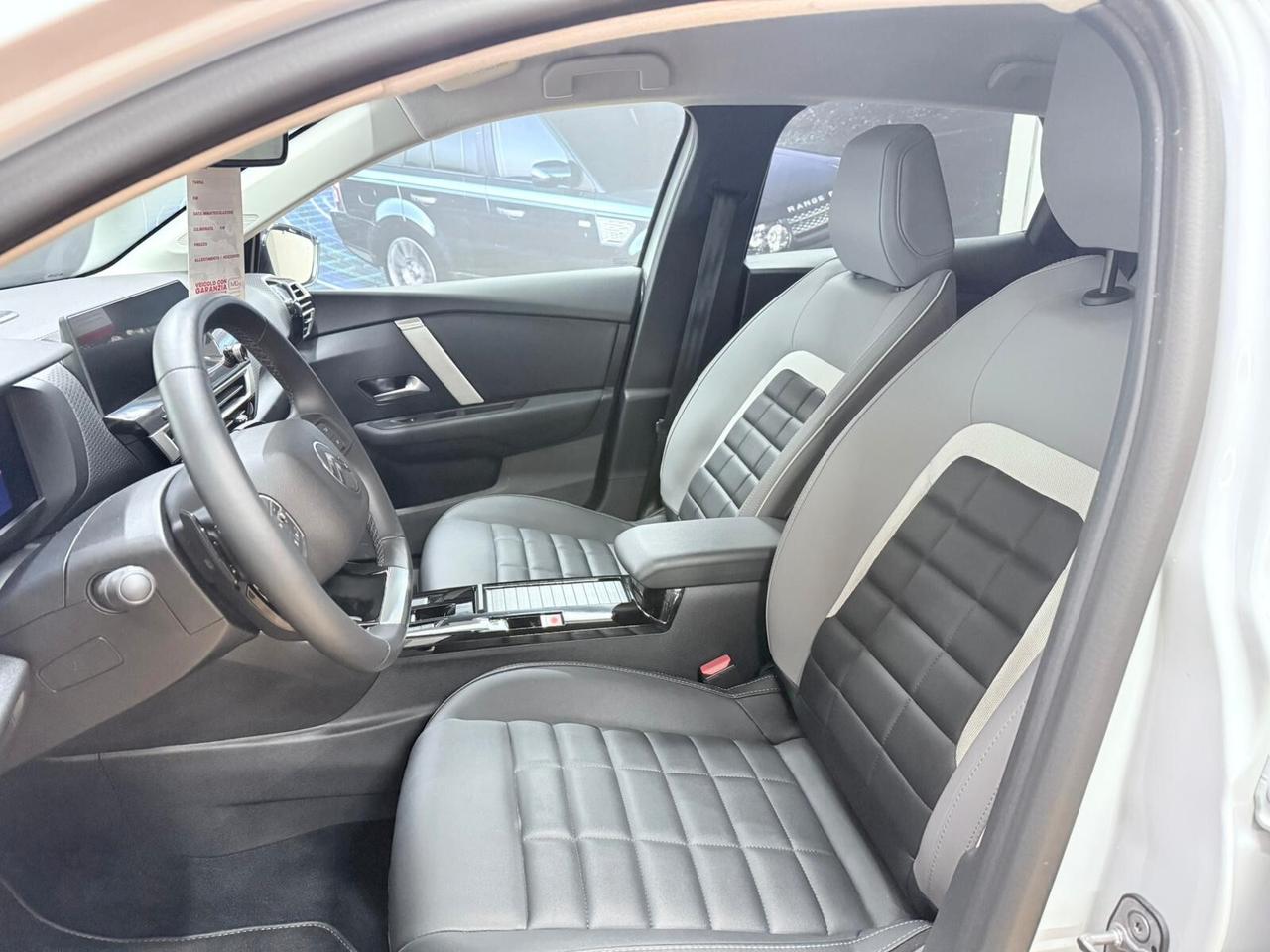 Citroen C4 X 1.2 BENZINA 2025 NEOP.