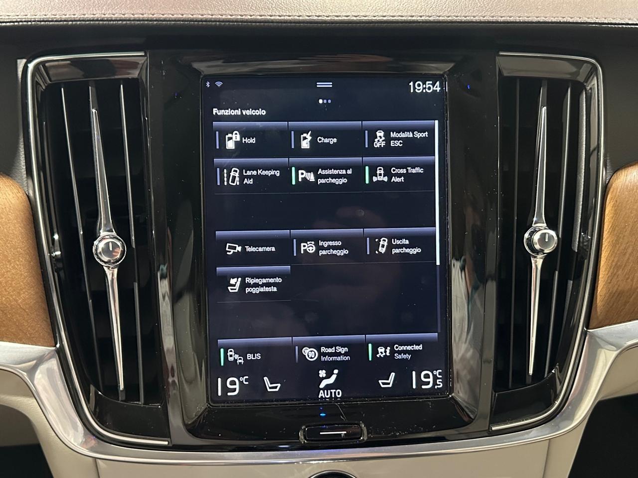 Volvo V90 T8 Twin Engine AWD Geartronic Inscription